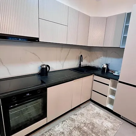Diamond Apartment